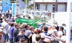 Aydınlı genç gözyaşları içinde son yolculuğuna uğurlandı