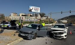 Söke’de feci kaza! 4 yaralı