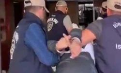 Üniversiteli kızların iç çamaşırlarına kalpler çizdiler! Polisler karga tulumba yakaladı