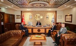 AK Partili ilçe başkanlarından Rektör Kent’e ziyaret