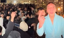 KYK yurdunda kalan öğrenciler ayaklandı! Bornoz giyip demediklerini bırakmadılar