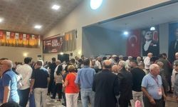 CHP Efeler yeni başkanını seçiyor: Kongrede nefesler tutuldu