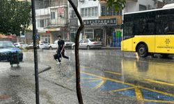 Aydın güne yağmurla uyandı