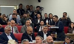 Mersin’den Yetişkin’e borç tepkisi! “Önce personelinin borcunu ödesin”