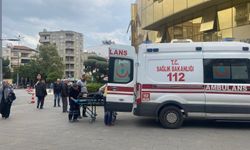 Aydın’da panik anları! Belediye önüne ambulans sevk edildi