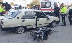 Aydın’da araçla motosiklet çarpıştı: 2 yaralı!