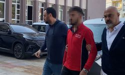 Aydın polisinden benzinlikte operasyon! Araç yıkarken yakalandı