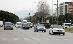 Aydın trafiğinde rakamlar rekor seviyesinde! Araç sayısı 664 bini aştı!