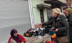 CHP İncirliova ve Germencik pazarda vatandaşla buluştu