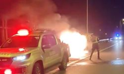 Aydın-Denizli Otoyolu’nda korku dolu anlar yaşandı! Seyir halindeki araç alevlere teslim oldu