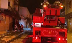 Aydın'da çıkan yangın korkuttu! 2 kişi hastaneye kaldırıldı
