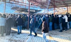 Isınmak isterken ağır yaralanan genç kurtarılamadı