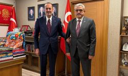 Alıcık, MHP genel merkezde ziyaretlerde bulundu