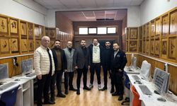 AY-SİAD’dan eğitime destek: “Gençlerimizin yanında olmaya devam ediyoruz”