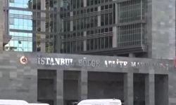 Adliyede savcı, kadın hakimi silahla vurdu
