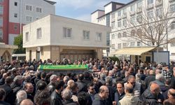 ADÜ’de hüzünlü veda! Duayen doktor son yolculuğuna uğurlandı