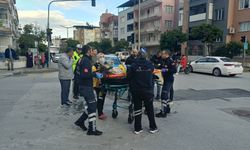 Aydın'da otomobil ile motosiklet çarpıştı! Biri çocuk iki kişi yaralandı