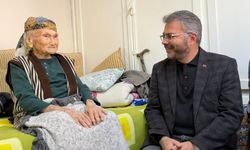 Özmen Sultanhisar’daki asırlık çınarın hayır duasını aldı