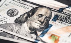 Orta Doğu gerilimi piyasaları etkiledi: Dolar/TL tarihi zirveyi gördü
