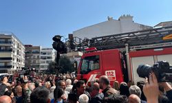 Kuşadası’nda basın açıklaması öncesi siren gerginliği! CHP’liler itfaiye sirenine tepki gösterdi