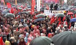 Kuşadası mitingi öncesi Özel'den çarpıcı açıklama! "Milletimden özür diliyorum"