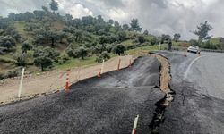 İncirliova’da yürekleri ağıza getiren olay! Çöken yol korkuttu