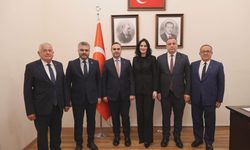 AK Partili Sarıbaş ve Özmen Bakan Kacır ile bir araya geldi