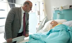 Aytekin Kaya’dan Zafer Savcı’ya Hastane Ziyareti