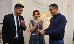 Başkan Arıcı, genç çiftin mutluluğuna ortak oldu