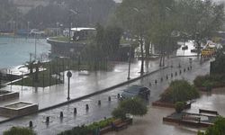 Meteorolojiden Ege Bölgesi’ne sağanak yağış uyarısı!