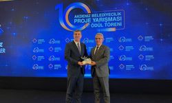 Nazilli’nin ödüllü projesine Başkan Yetişkin’den tebrik