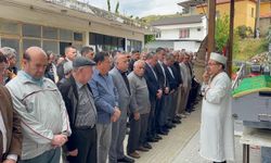 Arıcı ailesinin acı günü: Hatice Arıcı gözyaşlarıyla toprağa verildi