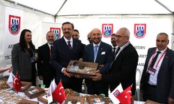 AYTO şehrin ürünlerini tanıttı: Hisarcıkloğlu’na Aydın İnciri takdim edildi
