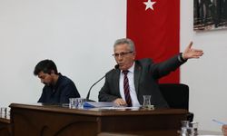 Başkan Tetik’ten muhalefete çağrı: “100 işçiyi sağlayın ne olduğunu görün”
