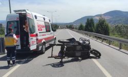 Elektrikli motosiklete TIR çarptı: 1 ölü, 3 yaralı