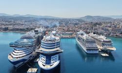 Kuşadası’nda turizm hareketliliği! 10 bin turist ilçeye akın etti