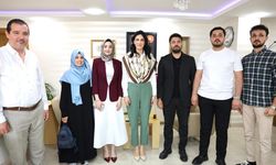 AK Partili Sarıbaş’tan Efeler’de gönül buluşması