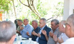 AK Partili Savaş şehidin babasını unutmadı!