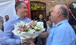 Aydın siyasetinde örnek dostluk! CHP’li Arıcı’dan Özel’e doğum günü jesti