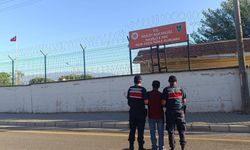 Aydın’da 5 yıl hapisle aranıyordu! Jandarmadan kaçamadı