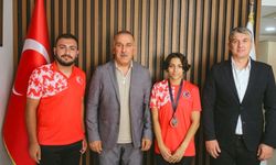 Aydınlı genç atlet Sude Naz Bayar başarıya imza attı