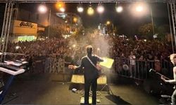 Nazilli’de ‘yaza merhaba’ denildi! Ayna grubu rock rüzgarı estirdi