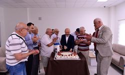 Vali Varol’dan huzurevinde Babalar Günü ziyareti