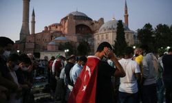 Ayasofya 6 yıl önce yeniden ibadete açıldı: AK Partili Savaş ve Özmen’den Cumhurbaşkanı Erdoğan’a teşekkür