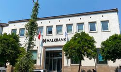 Aydın’da tarihi Halkbank binası vakıflara döndü