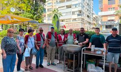 Altı Nokta Körler Derneği’nden Aydın’da anlamlı aşure ikramı