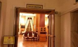 CHP'li Yıldız meclis lokantasında bıçak salladı! Eşini masaya oturtmayan garsonlara hakaret etti