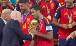Dünya Kupası madalyası altın mı? FIFA Dünya Kupası madalyaları gerçek saf altın mı?