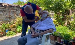 Efeler’de dayanışma projesi büyüyor! Evde bakım hizmetlerine talep artıyor