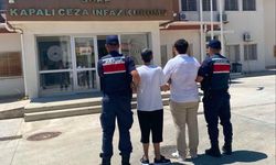 Kuşadası’nda aranan 2 hükümlü yakalandı